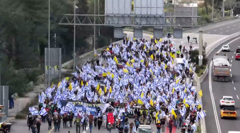 "הממשלה הזו מסוכנת לחברה הישראלית": אזהרות בכירי מערכת הביטחון לשעבר