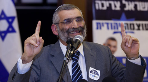 הכליל ערבים ישראלים כ"גיס חמישי": חה"כ לשעבר מיכאל-בן ארי הואשם בהסתה לגזענות