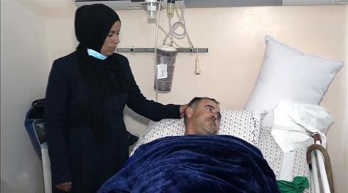 "שברו את המכונית עם הילדים הקטנים": המשפחה הפלסטינית שהותקפה משחזרת