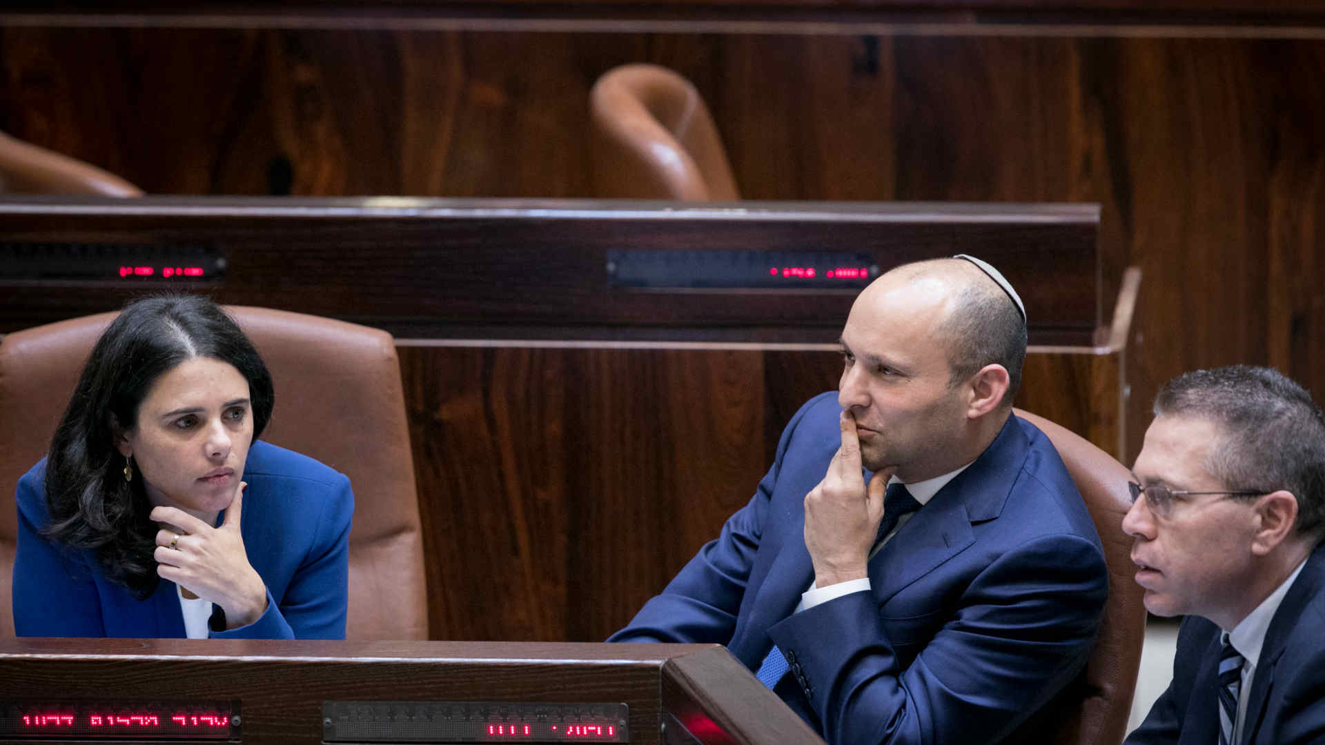 השרים ארדן ושקד
