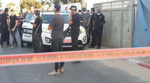 חשד לרצח בלוד: גבר בן 35 נורה למוות באתר בנייה
