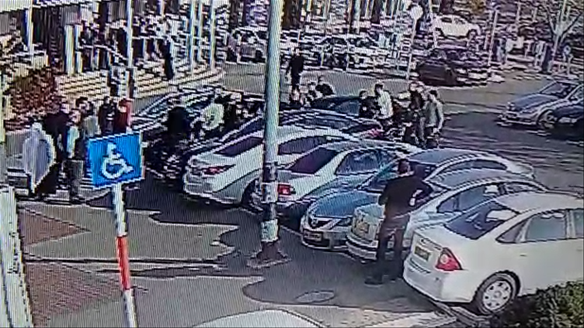 תקיפת מאבטחים בבית החולים בנהריה