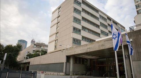 הסדר טיעון מקל למעסה מתל אביב שנחשד באונס מטופלת