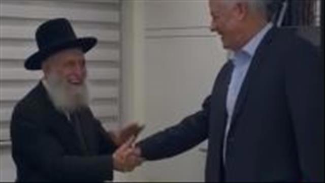 פגישת חכמי מועצת התורה של ש"ס עם בני גנץ