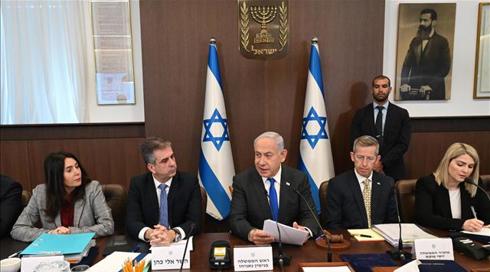 נתניהו: מצפה מהרמטכ"ל להיאבק בסרבנות, ומהמפכ"ל להיאבק בחסימות