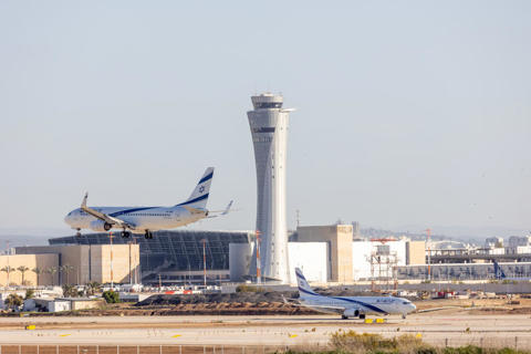 מטוסי אל על בנתב