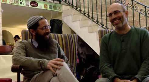 מטפלים על הספה: להתמודד עם משבר פסיכוטי מחוץ למחלקה הסגורה