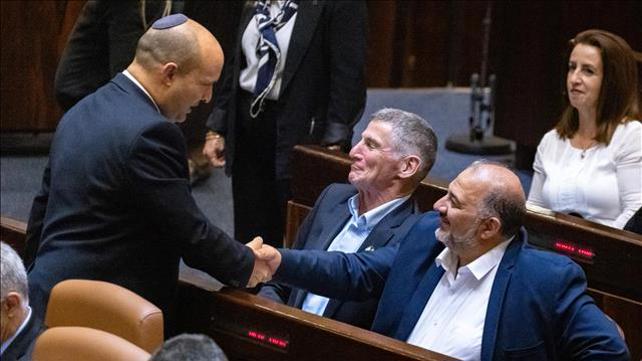נפתלי בנט ומנסור עבאס