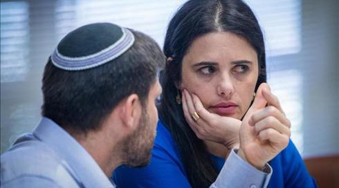 סמוטריץ': "אוותר על תיק המשפטים למען שקד"