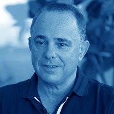 1 1 Yuval Steinitz