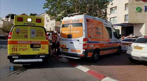 בן 5 במצב קריטי לאחר שאותר מחוסר הכרה ברכב חונה