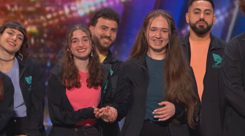 צפו: "מקהלת הנוער הירושלמית" הדהימה את סיימון קאוול