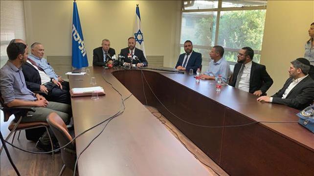שיחות המו"מ הקואליציוני בין הליכוד לשס 