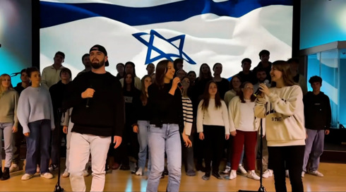 מצלב קרס למגן דוד: העיירה הנאצית שהפכה לתומכת הכי גדולה של ישראל