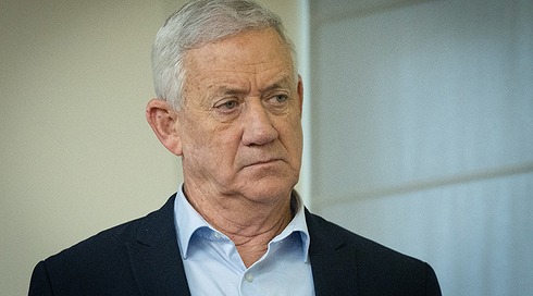 גנץ בריאיון באולפן: "לא אהיה האצבע ה-61 של נתניהו"