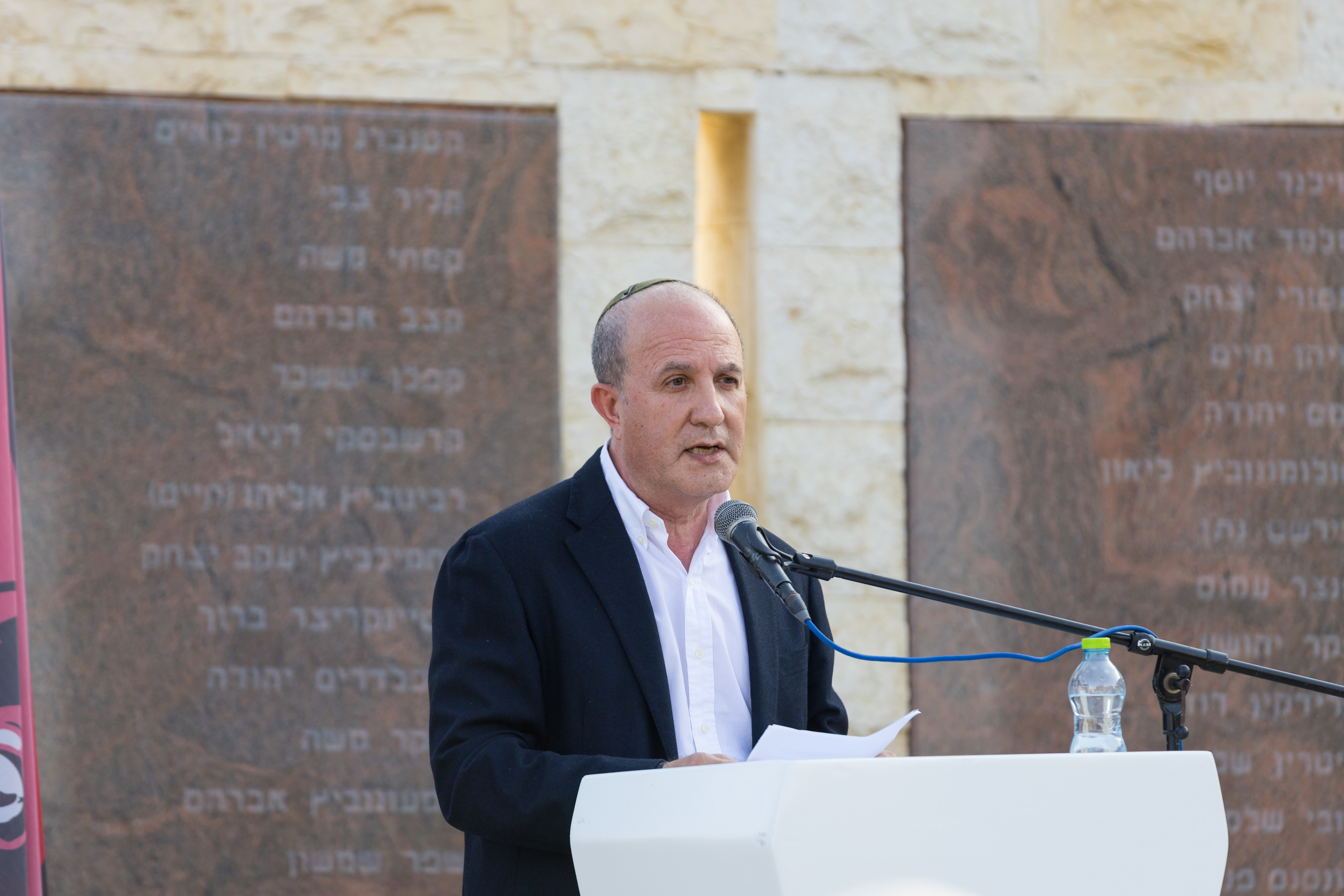 ראש עיריית אשדוד יחיאל לסרי