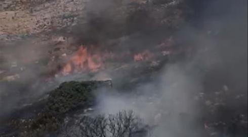 שריפת קוצים פרצה בגליל: קו הבתים הראשון ביישוב דיר חנא פונה