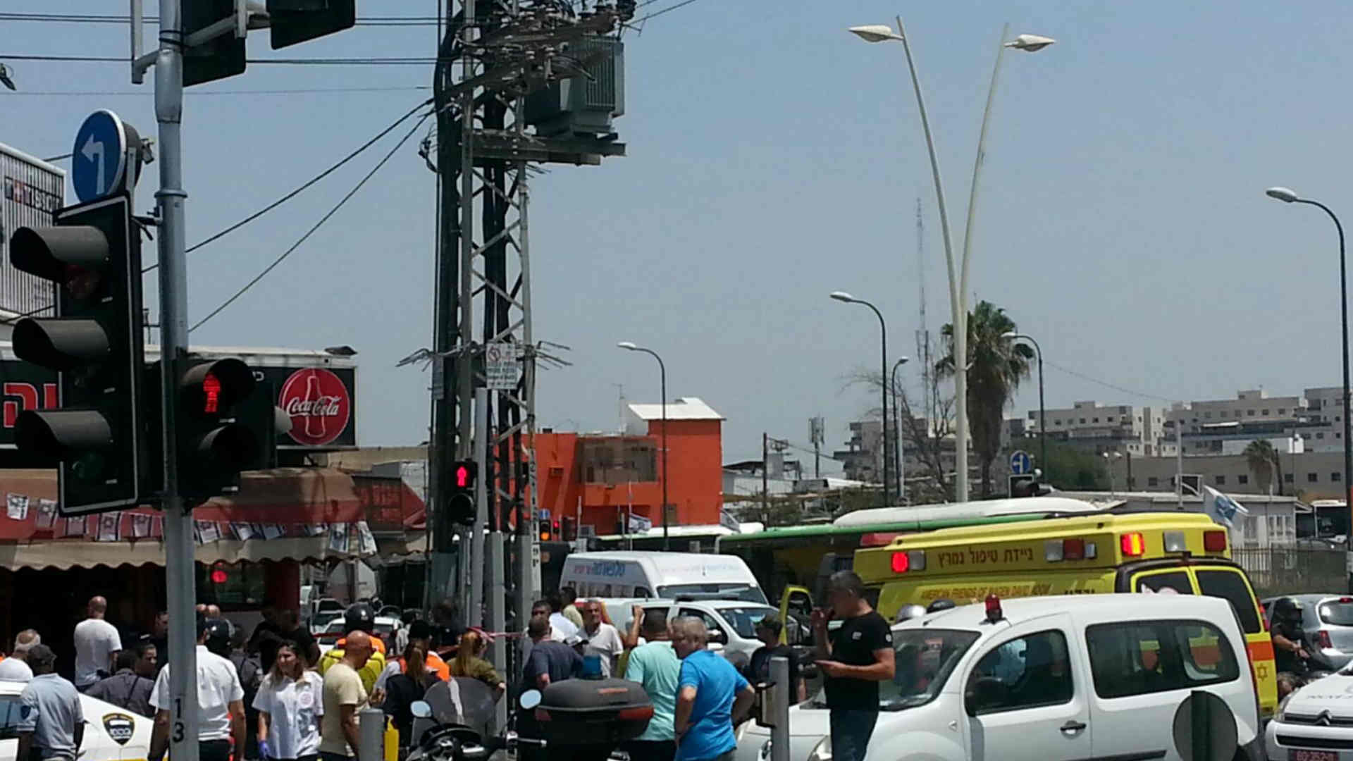 זירת הפיגוע בפתח תקווה