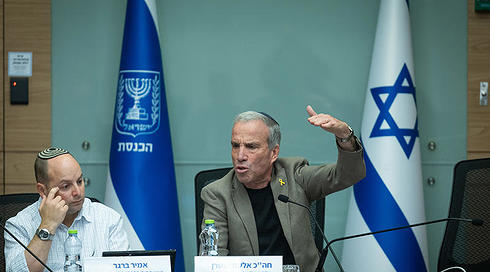 אלעזר שטרן