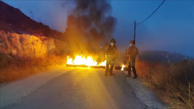 קומי אורי, התפרעות, מג"ב 