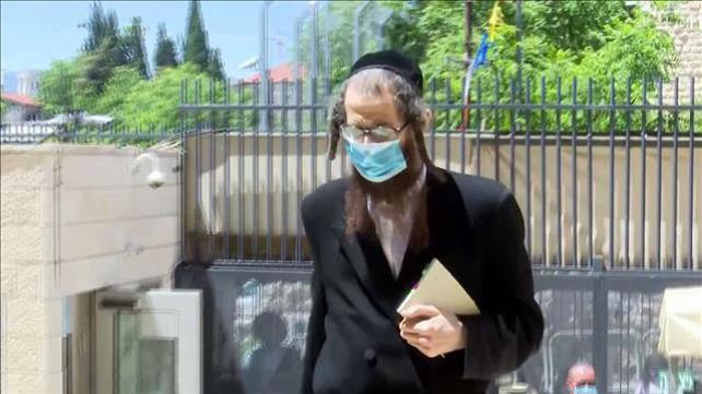 בדרכון מזויף, או דרך הים: מנהיג כת "הלב הטהור" נמלט מהארץ לגואטמלה