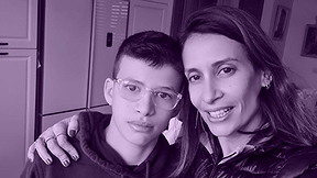 דקלה צבי ליפשיץ ובנה רותם