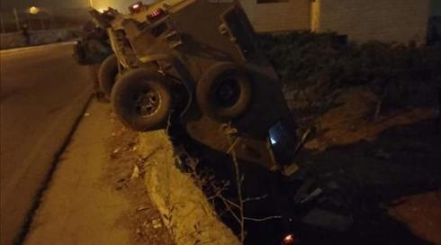 רכב צבאי התהפך בכפר חוסאן ליד בית לחם