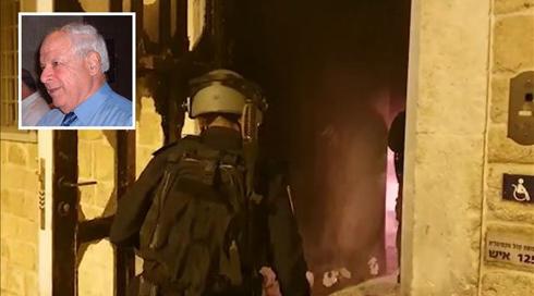 שנה אחרי רצח אבי הר אבן בהצתת המלון בעכו: נעצר בן 21 החשוד במעשה