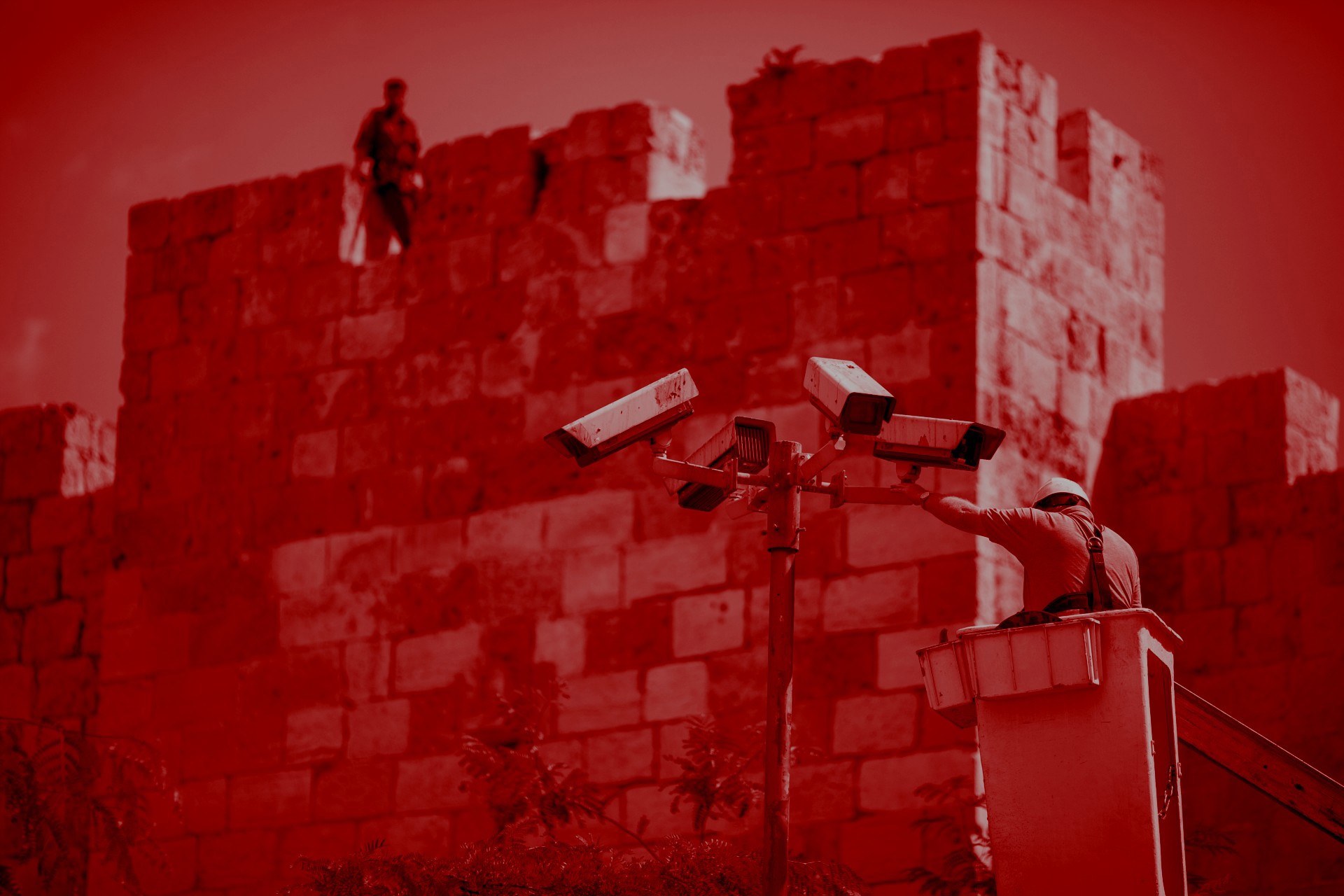 נדחקים לפינה