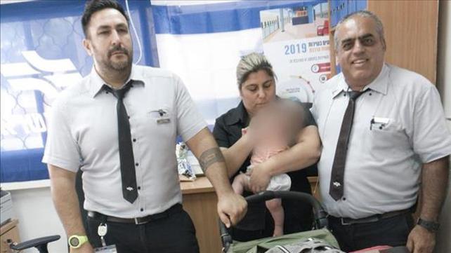 תינוקת שנשארה ברכבת