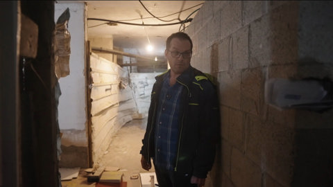 רק רצו מרפסת: דיירי הבניין באשדוד שחיים בשיפוצים כבר עשור