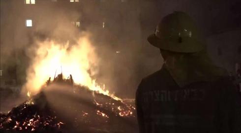 קללות, ניתוקי מים ועימותים: ל"ג בעומר בירושלים עם הכבאים