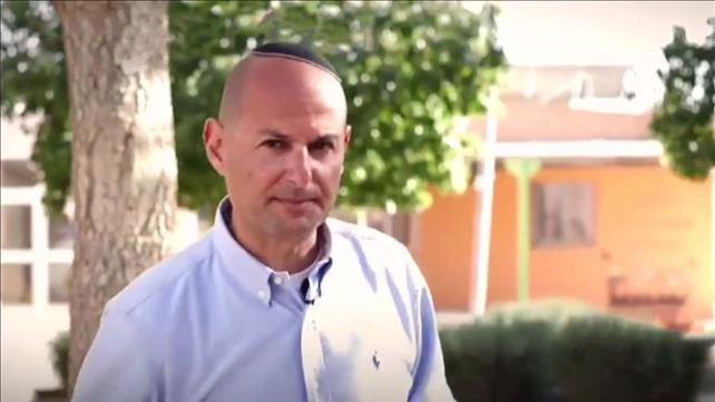 כל הכיתה קיבלה 100: המנהל שחשוד בזיוף הבגרות במתמטיקה