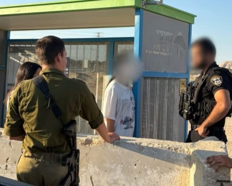 הישראליות עוברות לידי כוחות הביטחון