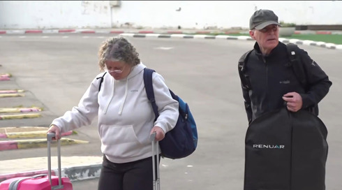 "מרגש ולא מובן מאליו": טראמפ הזמין את שורדי השבי לפגישה בבית הלבן