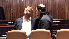 דרמה בכנסת: החוק שאיים למוטט את התקציב עבר על חודו של קול