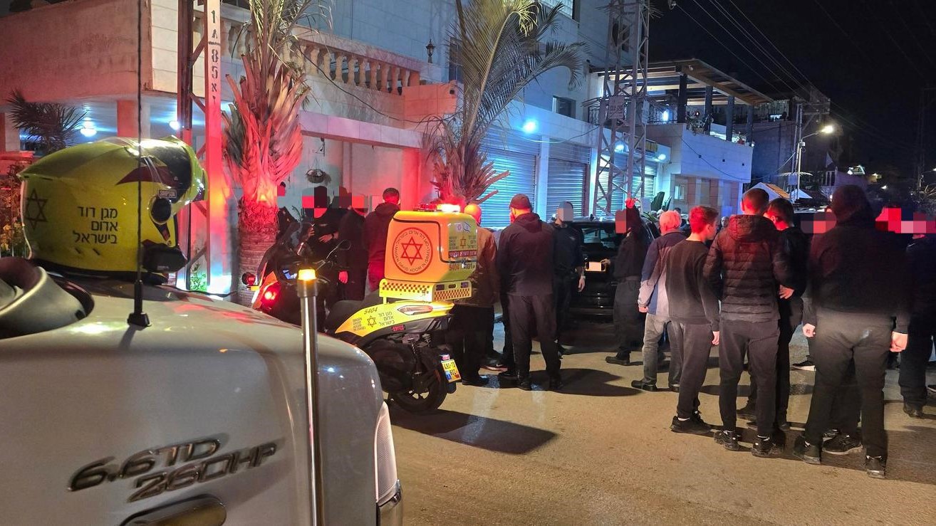 אלימות בטירה