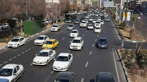 דיווח: ישראל חדרה למצלמות התנועה בטהראן ועקבה אחר חמינאי במשך שנים
