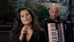 מירי מסיקה - אף אחת