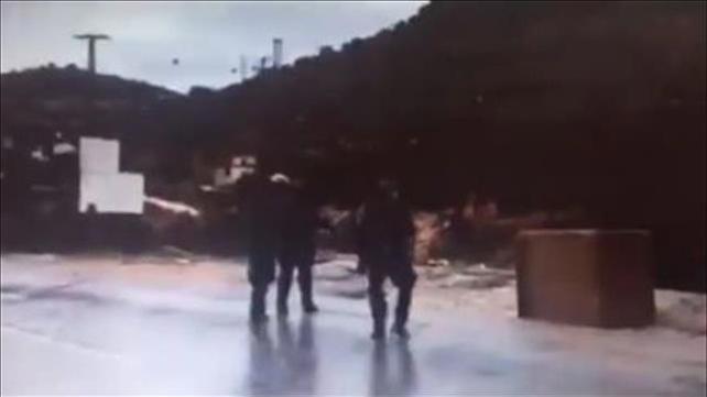פעיל שמאל עולב בשוטרים ממוצא אתיופי מג"ב - נובמבר 2018