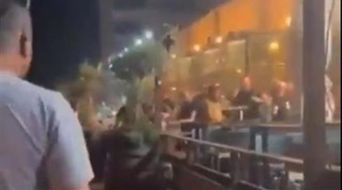 בגלל המתנה בתור: קטטה המונית במסעדה באילת