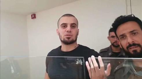 הדריסה ובקבוק הוויסקי: תיעוד התקיפה בפיצוצייה שהסתיימה בהסדר טיעון