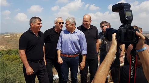 גנץ בגבול עזה: נפעל לסיכול כל ראשי חמאס ולכניסה קרקעית לכמה זמן שנרצה