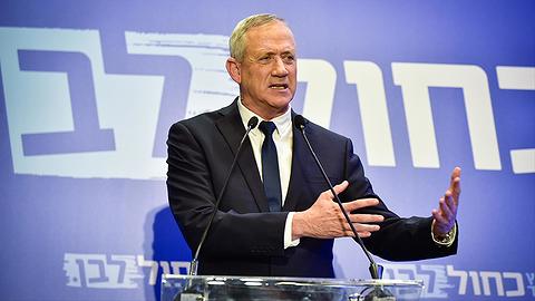 בני גנץ 