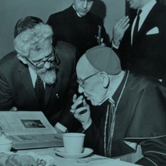 הרב אברהם יהושע השל והקרדינל אוגוסטין באה