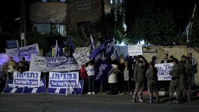 אורי לוי בדרכים – החלטת מנדלבליט