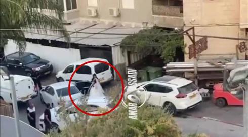 באמצע החתונה: כלה עוכבה לחקירה בעראבה | תיעוד