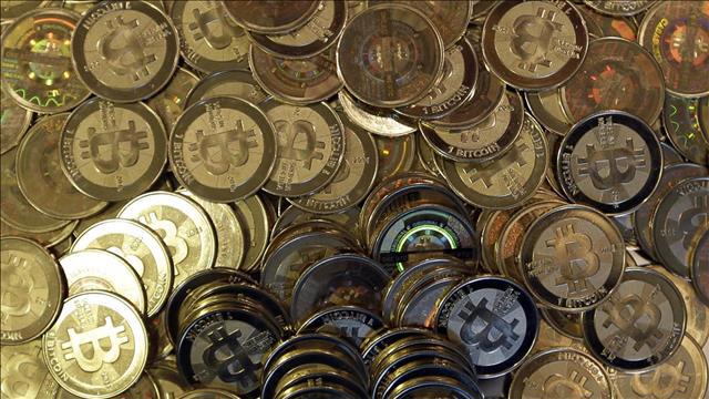 بيتكوين عملة البيتكوين 