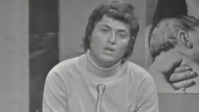 שלמה ארצי במועדון הצועני השורק. 1974