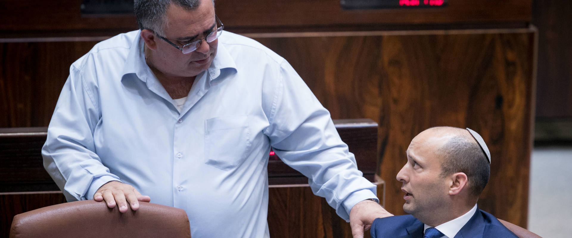 יו"ר הבית היהודי נפתלי בנט ויו"ר הקואליציה דוד ביט